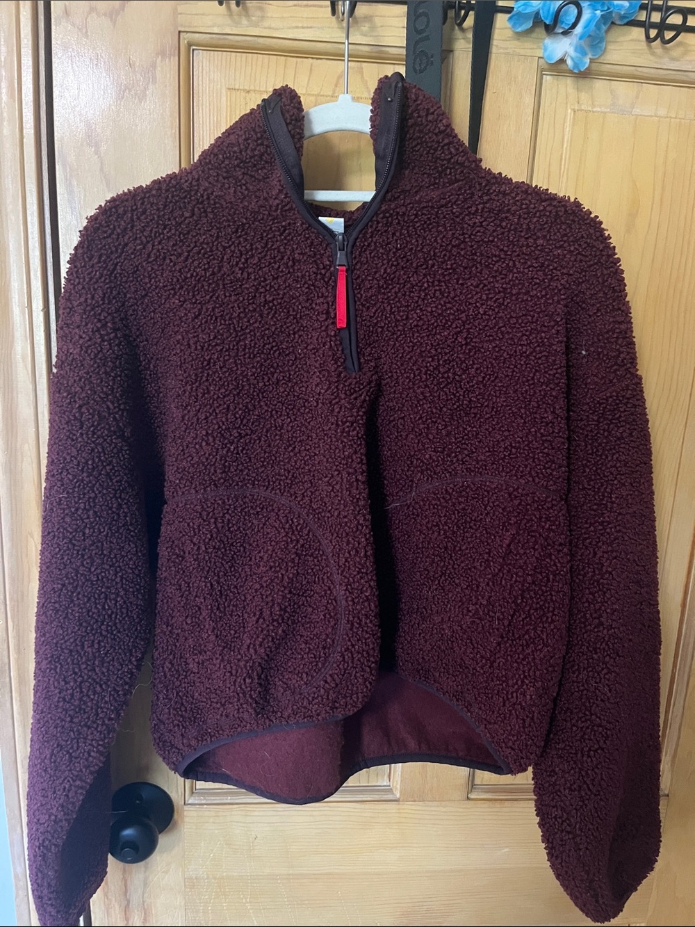 Old Navy Women's Sherpa Quarter-Zip Pullover - Burgundy